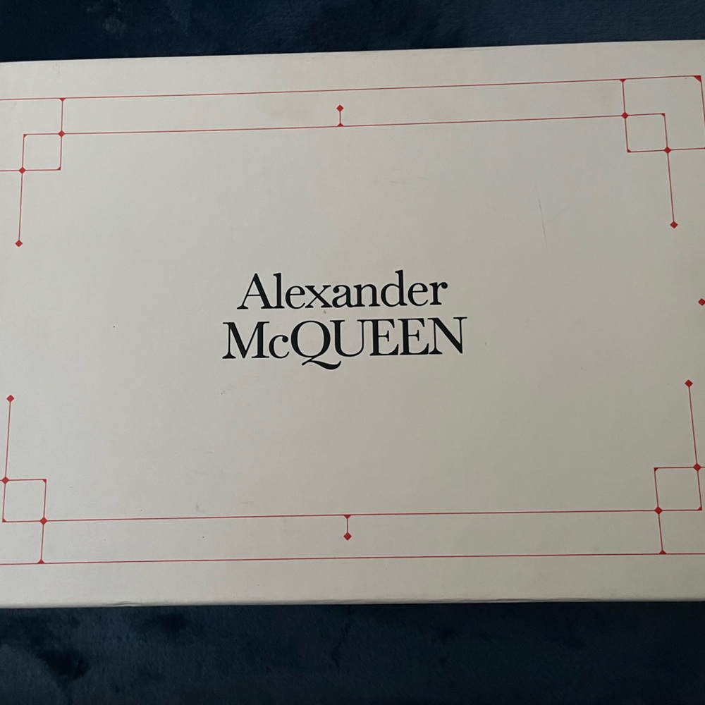 Alexander McQueen oversized shoe sz 45E (12 US) only worn once